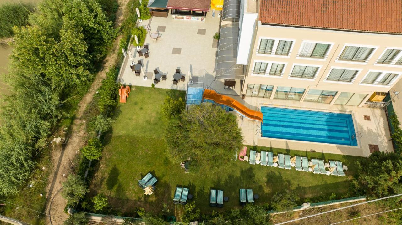 Ceres Hotel Belek Buitenkant foto