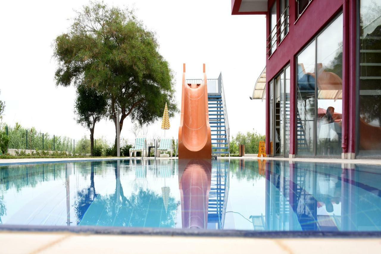 Ceres Hotel Belek Buitenkant foto